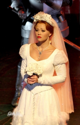 Kimberley_as_Princess_Fiona_in_Shrek_05_10_11_288529.jpg