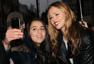 Kimberley_Walsh_arriving_leaving_the_BBC_RADIO_1_10_02_11_284229.jpg
