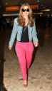 Kimberley_Walsh_at_Heathrow_Airport_13_07_11_284329.jpg