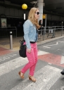Kimberley_Walsh_at_Heathrow_Airport_13_07_11_288129.JPG