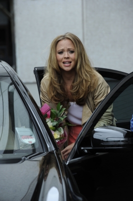 Kimberley_Walsh_at_the_ITV_studios_26_07_11_281929.jpg