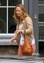 Имя файла=Kimberley_Walsh_leaving_management_company_building_20_05_11_28129.jpg
Размер файла=450КБ
Размеры=2000x2821
Дата=Март 17, 2012 Kimberley_Walsh_leaving_management_company_building_20_05_11_28129.jpg