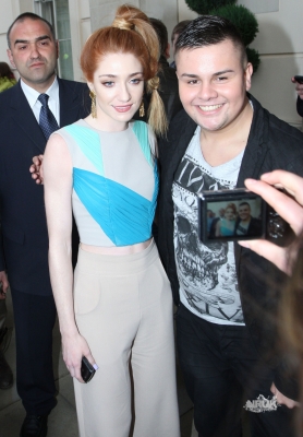Nic_leaving_the_Lansbrough_Hotel_interviewing_L_Gaga_14_05_11_281029.jpg
