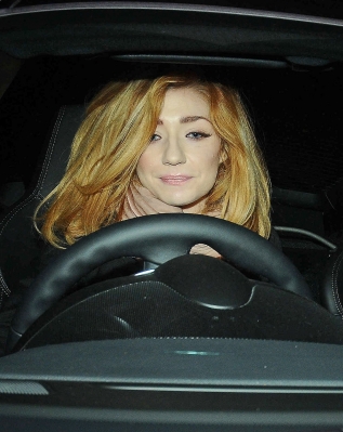 Nicola_and_Kimberley_leaving_Scotts_restauarant_06_01_11_28929.jpg