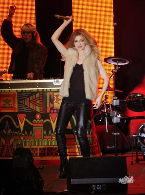 Nic_at_KEY_103_Manchester_Christmas_Lights_Swich_On_10_11_11_285829.jpg
