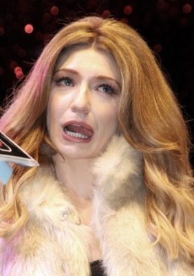 Nic_at_KEY_103_Manchester_Christmas_Lights_Swich_On_10_11_11_288729.jpg