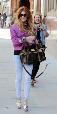 Nic_leaving_the_San_Carlos_restaurant_in_Liverpool_10_06_11_282529.jpg