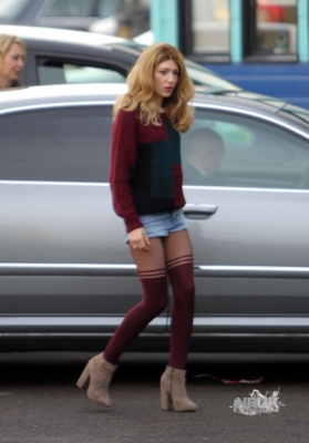 Nicola_arrives_at_a_Carphone_Warehouse_in_London_23_11_11_28629.JPG