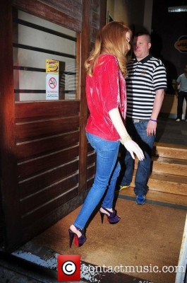 Nicola_arriving_at_Juice_FM_in_Liverpool_27_09_11_281529.jpg