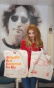 Nicola_meets_patients_at_Alder_Hey_Children_Hospital_27_09_11_28329.jpg