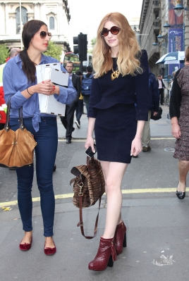 Nicola_Roberts_arriving_at_Bora_Aksu_Show2C_LFW_16_09_11_282929.jpg