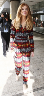 Nicola_Roberts_arriving_at_TopShop_Unique_show_18_09_11_28929.jpg