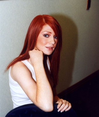 HMV_Signing_and_Performance_16_12_02_284229.jpg