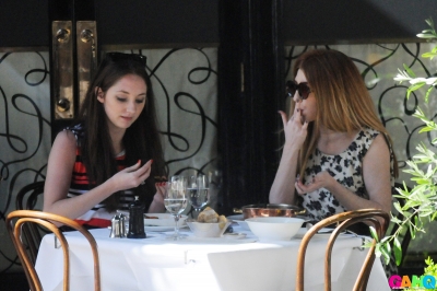 Nicola_Roberts_at_Scotts_restaurant_27_04_11_28129.JPG