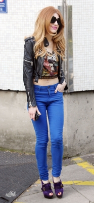 Nicola_Roberts_backstage_at_T4_on_the_Beach_10_07_11_282929.jpg