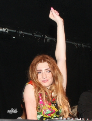 Nicola_Roberts_DJ_s_at_Love_Machine_04_06_11_281429.jpg
