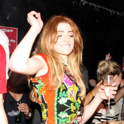 Nicola_Roberts_DJ_s_at_Love_Machine_04_06_11_28629.jpg