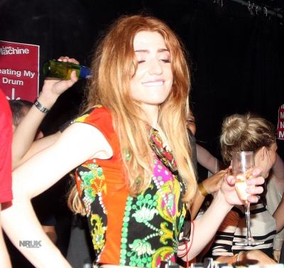 Nicola_Roberts_DJ_s_at_Love_Machine_04_06_11_28729.jpg