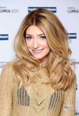 Nicola_Roberts_in_concert_at_Carphone_Warehouse_23_11_11_281229.jpg