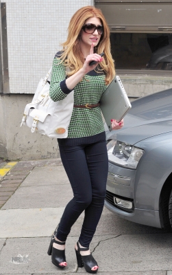 Nicola_Roberts_outside_ITV_studios_20_07_11_282929.jpg