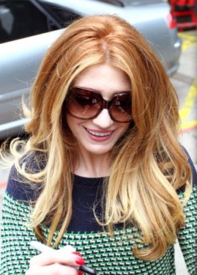 Nicola_Roberts_outside_ITV_studios_20_07_11_284729.jpg