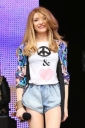 Имя файла=Nicola_Roberts_perform_at_Sainsburys_Super_Saturday_10_09_11_282429.jpg
Размер файла=62КБ
Размеры=299x450
Дата=Март 18, 2012 Nicola_Roberts_perform_at_Sainsburys_Super_Saturday_10_09_11_282429.jpg