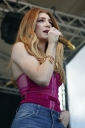 Имя файла=Nicola_Roberts_performs_at_2011Live_Stoke_on_Trent_16_07_11_285029.jpg
Размер файла=68КБ
Размеры=400x600
Дата=Март 18, 2012 Nicola_Roberts_performs_at_2011Live_Stoke_on_Trent_16_07_11_285029.jpg