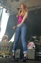 Имя файла=Nicola_Roberts_performs_at_2011Live_Stoke_on_Trent_16_07_11_285929.jpg
Размер файла=76КБ
Размеры=400x600
Дата=Март 18, 2012 Nicola_Roberts_performs_at_2011Live_Stoke_on_Trent_16_07_11_285929.jpg