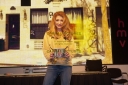 Имя файла=Nicola_signs_copies_of_Cinderella_s_Eyes_in_London_26_09_11_285229.jpg
Размер файла=194КБ
Размеры=1000x665
Дата=Март 18, 2012 Nicola_signs_copies_of_Cinderella_s_Eyes_in_London_26_09_11_285229.jpg