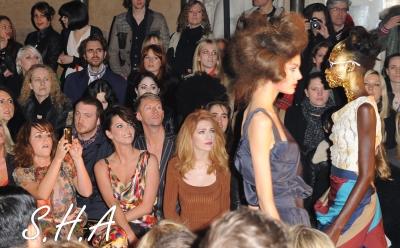 Sarah_and_Nicola_at_Vivienne_Westwood_LFW_20_02_11_28629.jpg