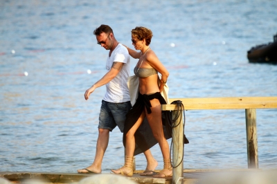 Sarah_and_Tommy_in_Ibiza_15_07_11_281029.jpg