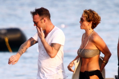Sarah_and_Tommy_in_Ibiza_15_07_11_281329.jpg