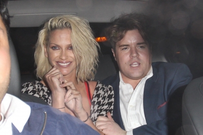 Sarah_Harding_and_Tom_Crane_pictured_leaving_Mahiki_25_01_11_281629.JPG