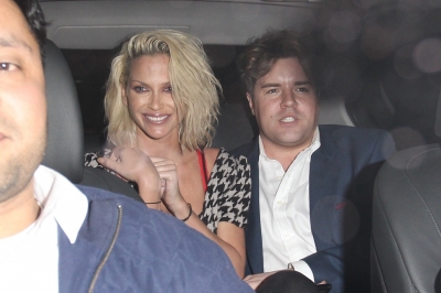 Sarah_Harding_and_Tom_Crane_pictured_leaving_Mahiki_25_01_11_282829.JPG