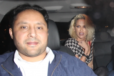 Sarah_Harding_and_Tom_Crane_pictured_leaving_Mahiki_25_01_11_28629.JPG