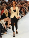 Sarah_Harding_at_Look_Fashion_Show_17_09_11_283929.jpg