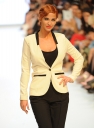 Sarah_Harding_at_Look_Fashion_Show_17_09_11_288329.jpg