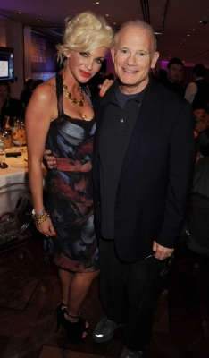 Sarah_Harding_at_MTV_Staying_Alive_Foundation_Dinne_27_01_11_283129.jpg