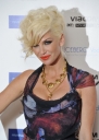 Sarah_Harding_at_MTV_Staying_Alive_Foundation_Dinne_27_01_11_284129.jpg