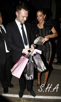 Sarah_Hardingi_Leaving_Empire_Awards_27_03_11_281729.jpg