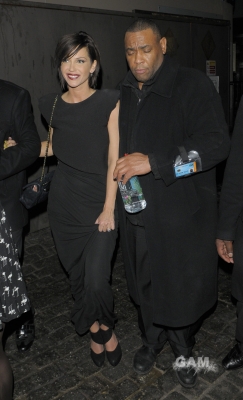 Sarah_Harding_leaving_Gilgamesh_12_03_11_281729.jpg