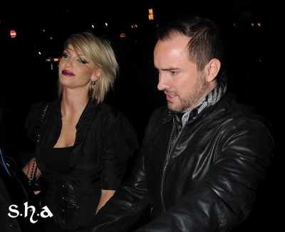 Sarah_Harding_leaving_Mahiki_08_02_11_285929.jpg