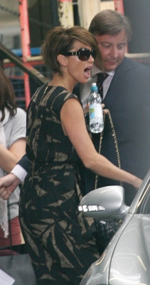Sarah_Harding_leaving_This_Morning_17_05_11_282229.jpg