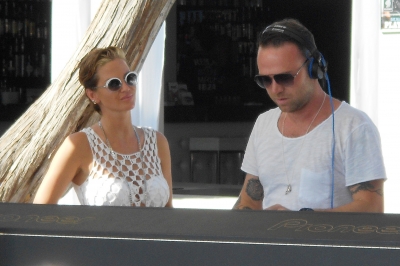 Sarah_Harding_on_holiday_in_Ibiza_05_07_11_281429.jpg