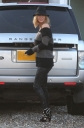 Sarah_Harding_out_and_about_in_London_22_12_11_282529.jpg