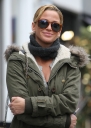 Sarah_Harding_out_in_Primrose_Hill_15_12_11_284629.JPG