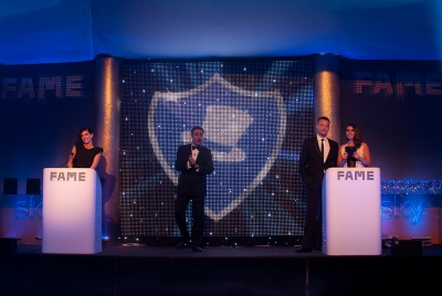Sarah_Harding_presenting_at_Sky_Fame_Awards_03_03_11_28429.jpg