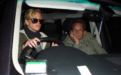 Sarah_Harding_shopping_at_Harrods_15_12_11_281029.jpg