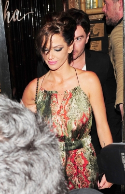 Sarah_leaving_Michael_Evan_birthday_party_at_Mahiki_23_05_11_281729.jpg