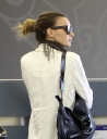 Nadine_and_her_fiancee_Jason_Bell_at_LAX_airport_17_10_10_281629.jpg